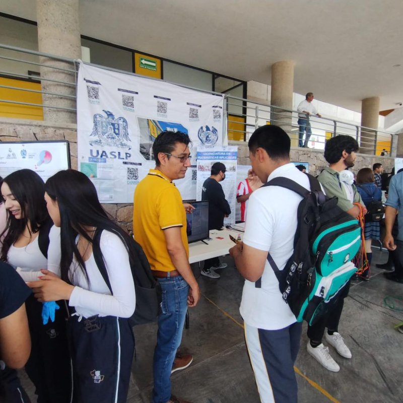 ! Visita a la Facultad de Ciencias !
