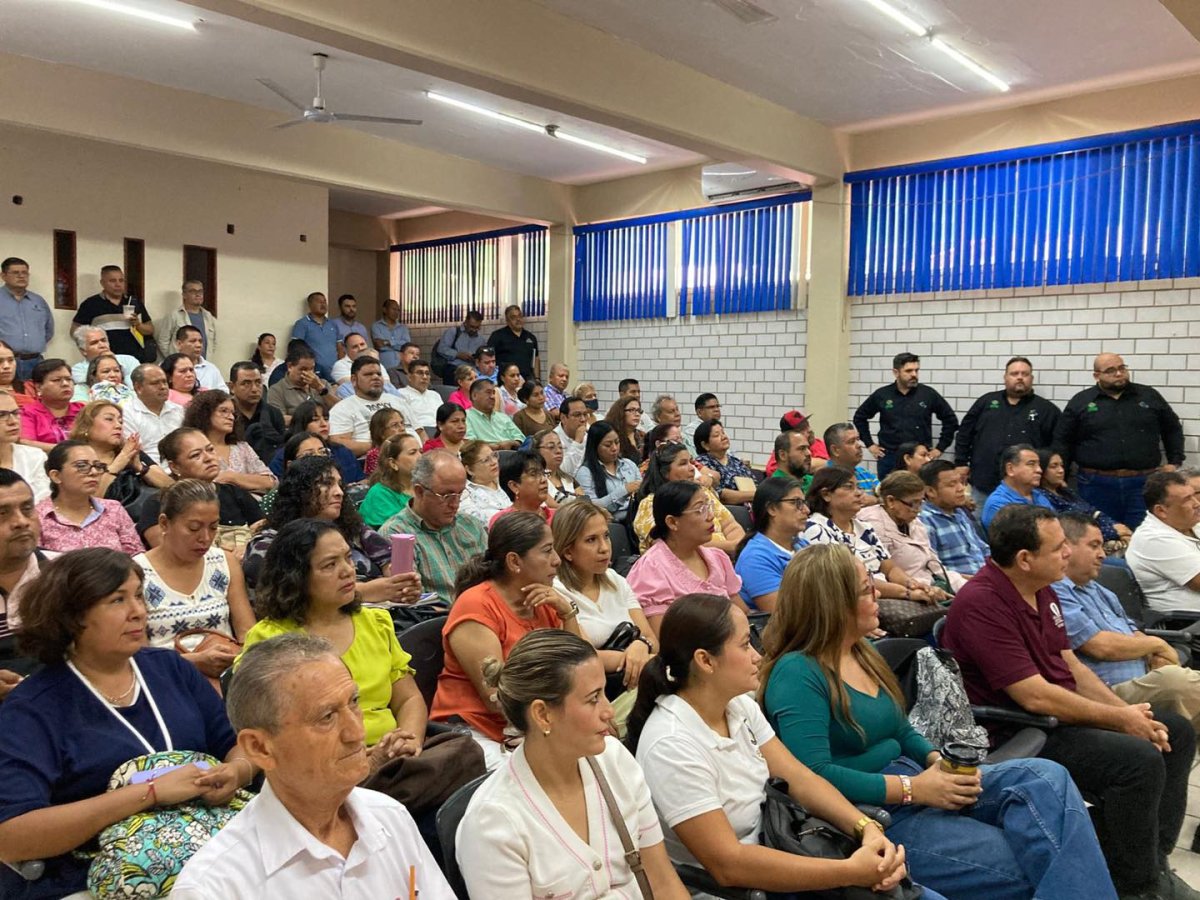 ¡ Programa de Formación y Actualización del Person...