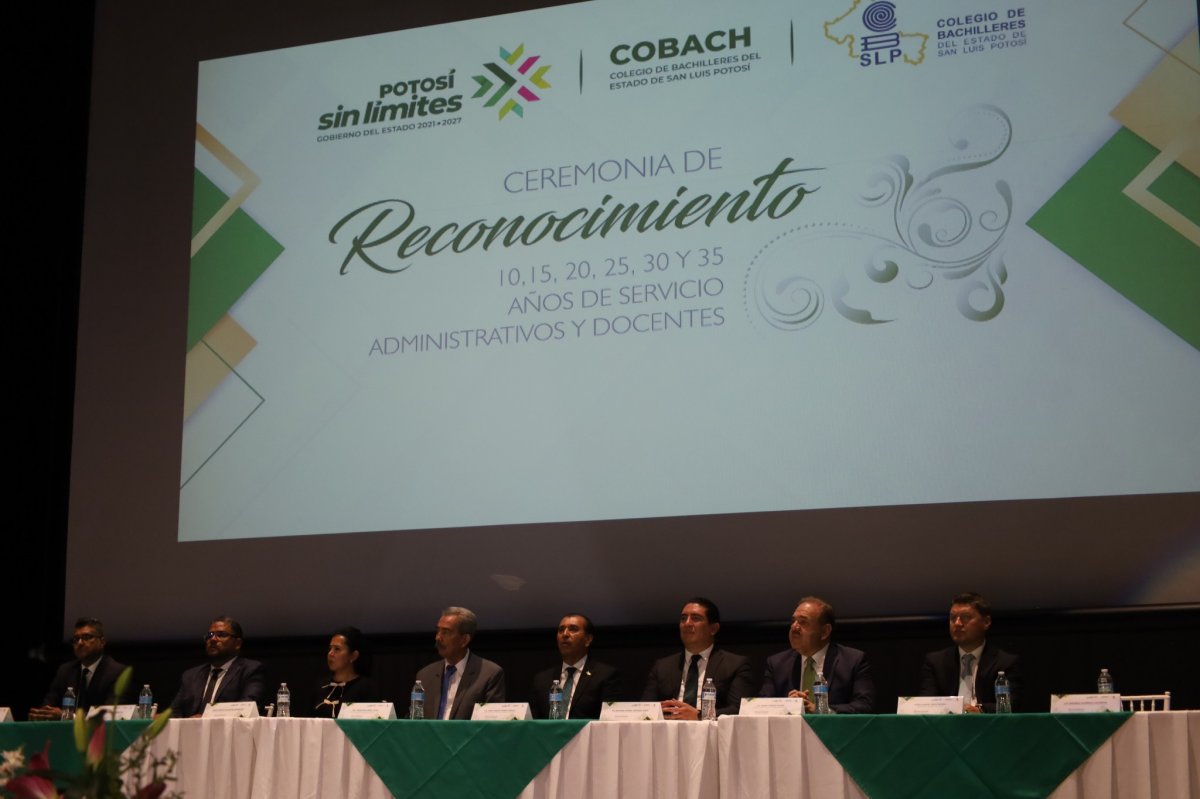 Ceremonia de Entrega de Reconocimientos por Años d...