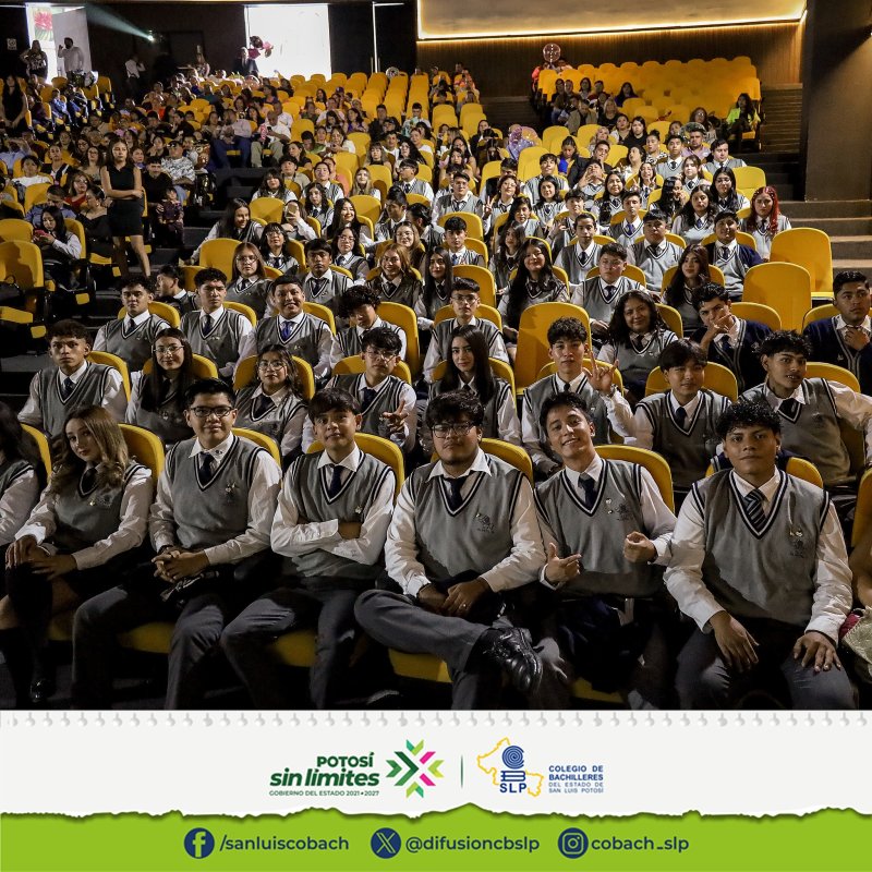 ¡ Ceremonia de graduación del plantel 19, San Luis...