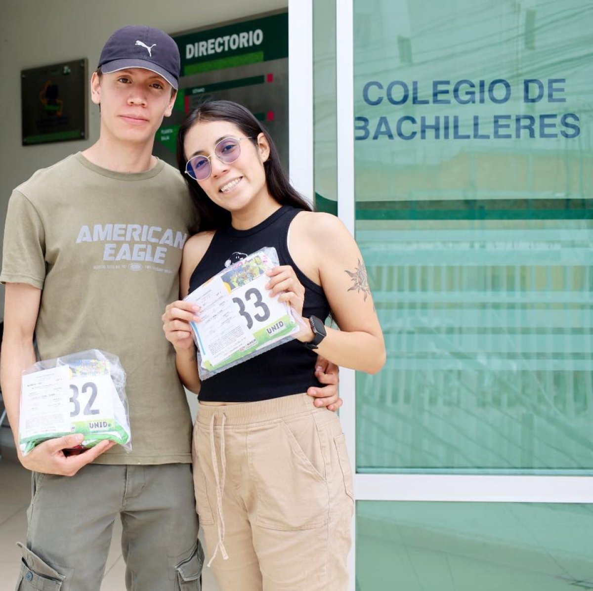 ¡ Entrega de kits de la XLI Carrera Nocturna de An...