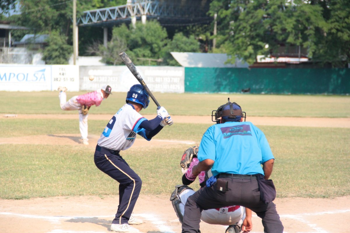 Béisbol en acción – XLI Muestra Cívico-Deportiva C...