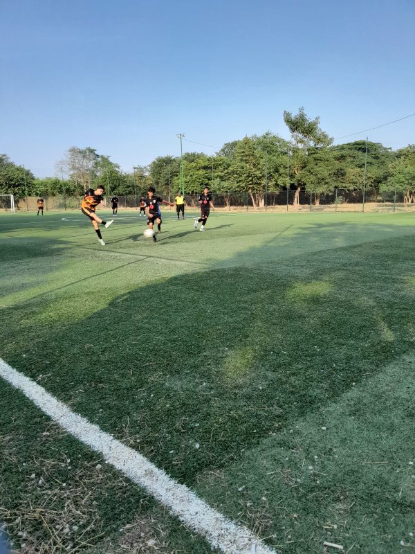 Fútbol Varonil y Femenil – XLI Muestra Cívico-Depo...