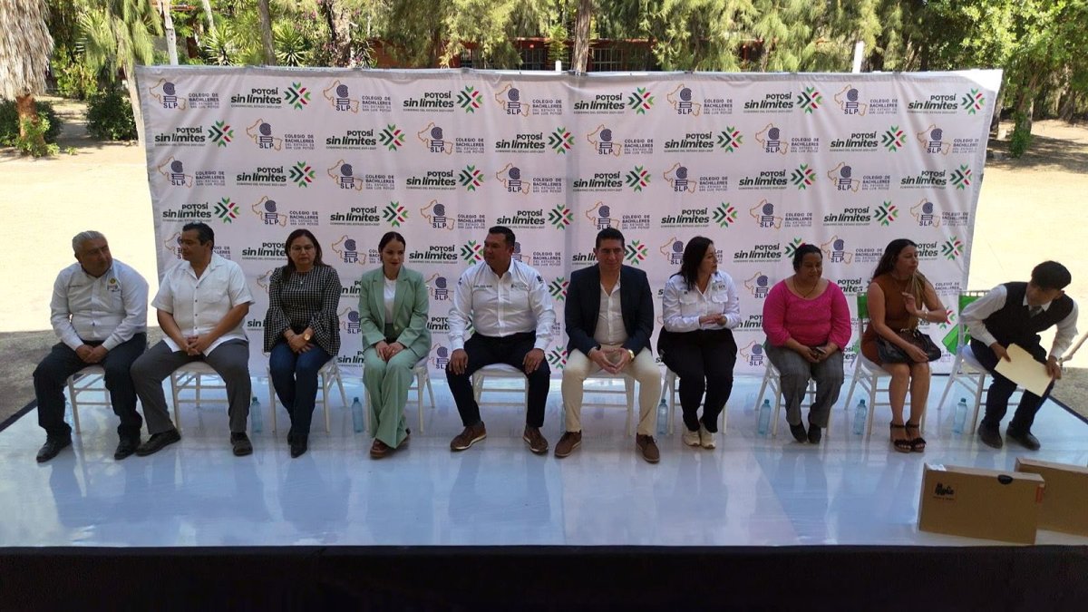 XV Aniversario del EMSaD 27 Plazuela 